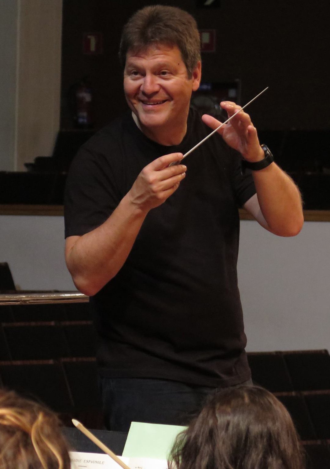 Hernández-Silva dirige a la Orquesta Nacional