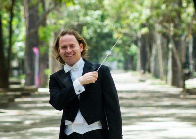 Christian Vásquez, conductor