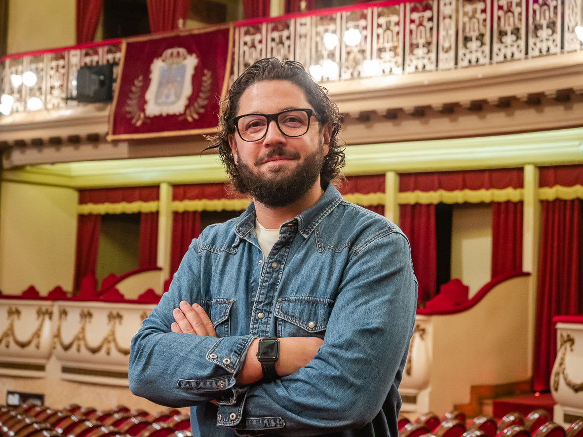 Aarón Zapico dirige a la Joven Orquesta Barroca de Andalucía