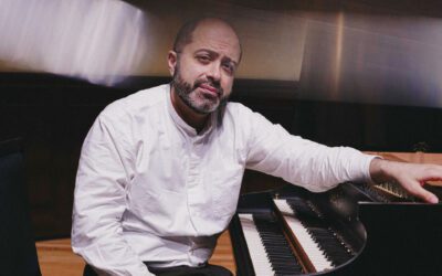 Mahan Esfahani en Inglaterra y Estados Unidos